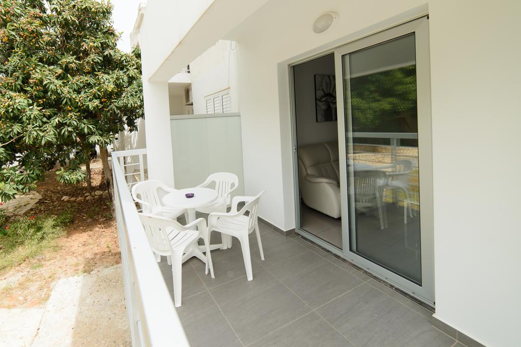 Katalimata Court Apartment Ayia Napa Exterior photo